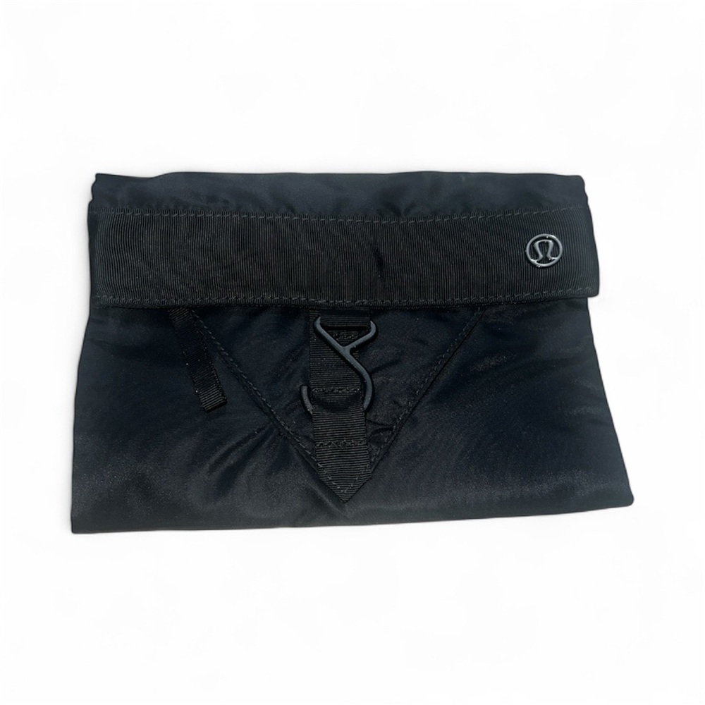 Lululemon Break Free Kit. NWOT
